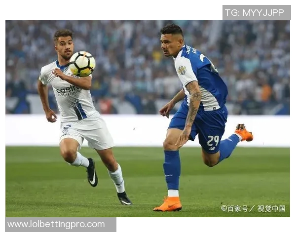 德甲焦点战尤文图斯与波尔图握手言和红牌事件引发全场热议